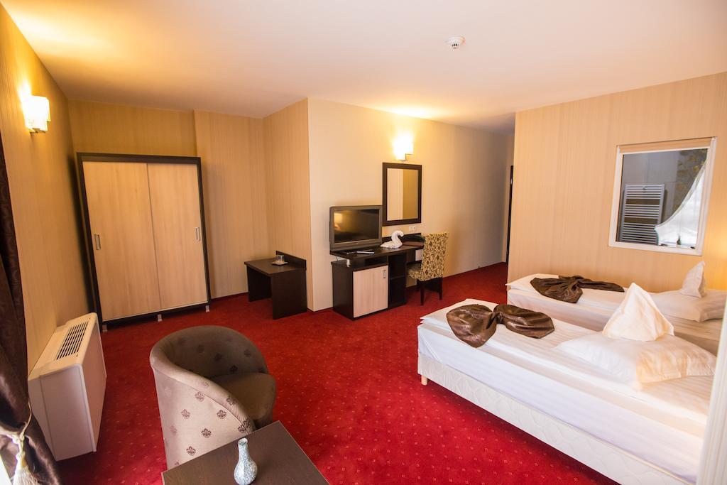 Hotel Meliss Craiova Esterno foto