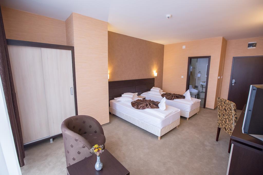 Hotel Meliss Craiova Camera foto
