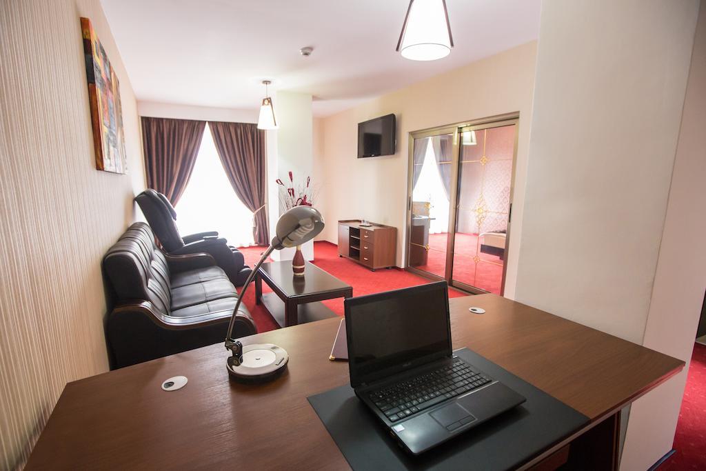 Hotel Meliss Craiova Camera foto